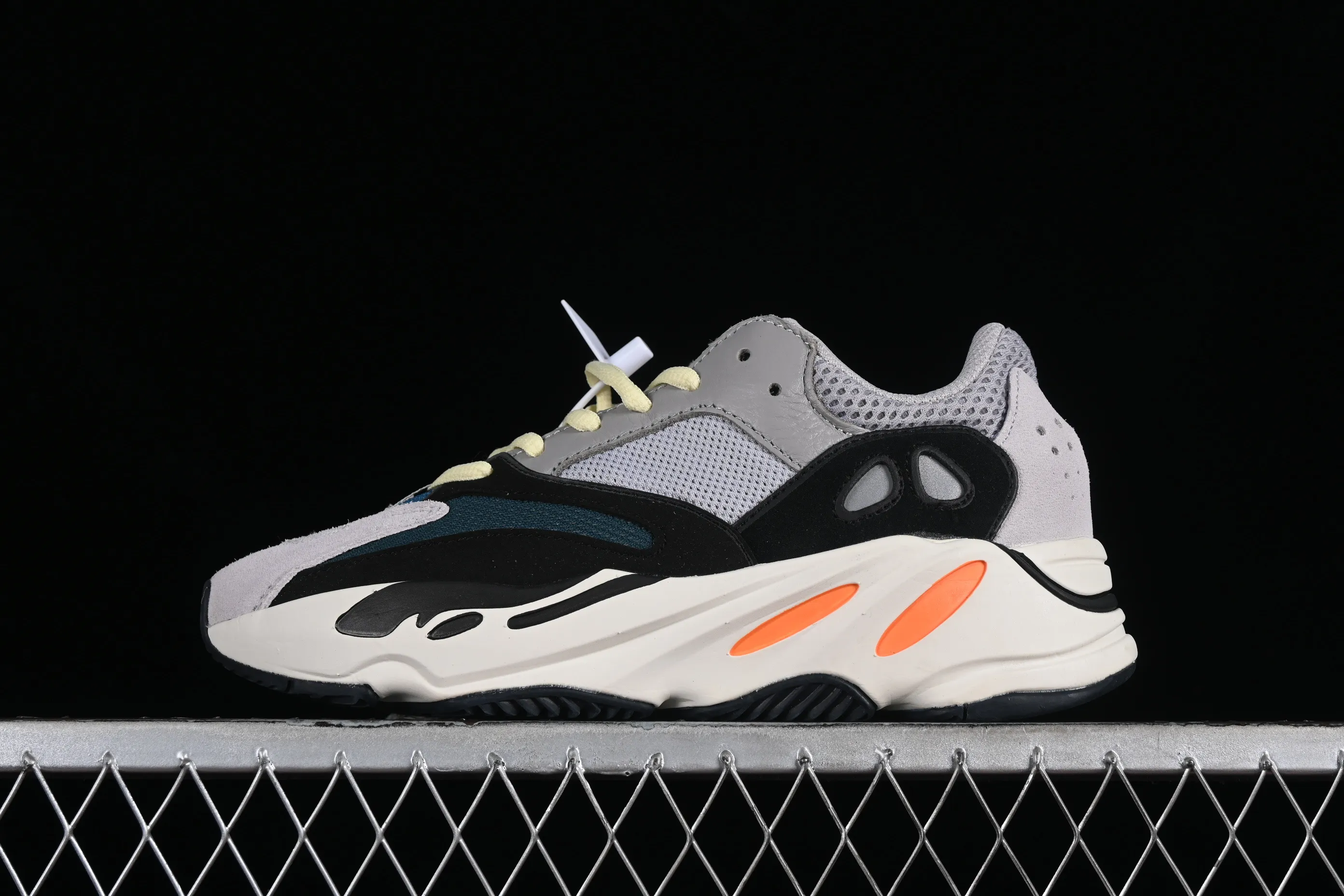 All Categories Ad Yeezy Coconut Series G Version Ad Calabasas Yeezy Boost 700 Runner B75571 Kanye Coconut 700 3M Reflective Running Shoes
